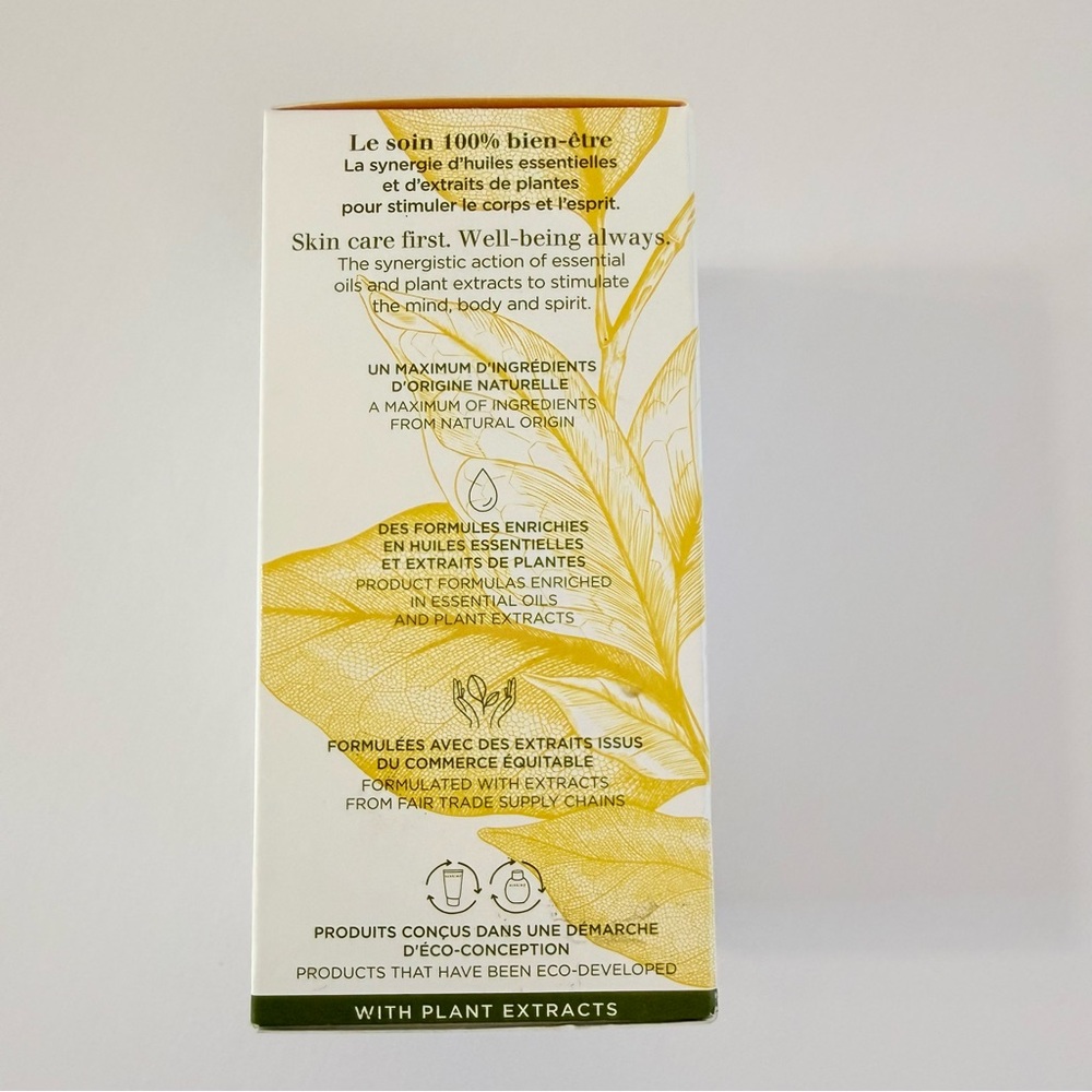 CLARINS TONIC TREATMENT BODY OIL - Picture 2 of 7